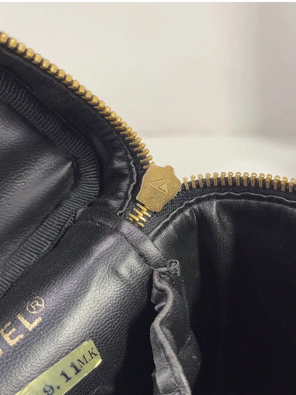 Chanel Vintage BlackLambskin Quilted Vanity Case Cosmetic Bag Gold CC